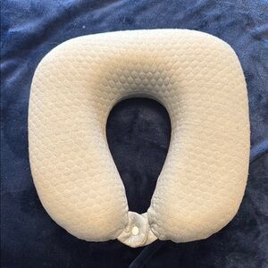 Comfortable Beige Travel Neck Pillow